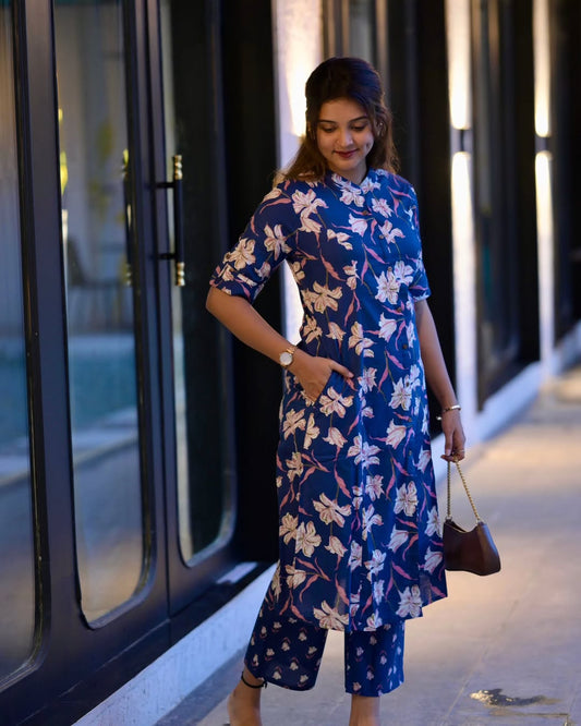 Co-Ord set in Aline pattern with one side pocket paired with Ankle length pant