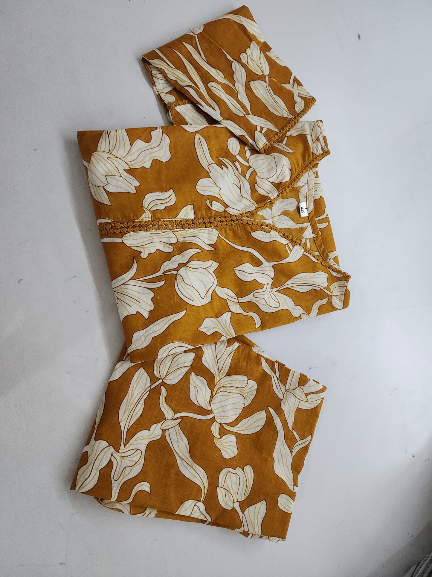Women's Floral Vine Print Kurta Pant Set with Lace Detail (Mustard)
