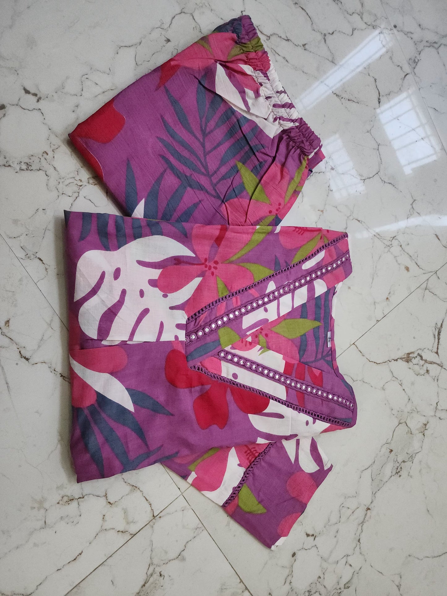 Women's Lavender Tropical Floral Print Cotton Kurta with Pant Set