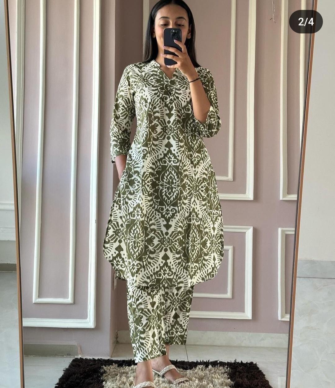 Co-Ord set in Aline pattern with one side pocket paired with Ankle length pant