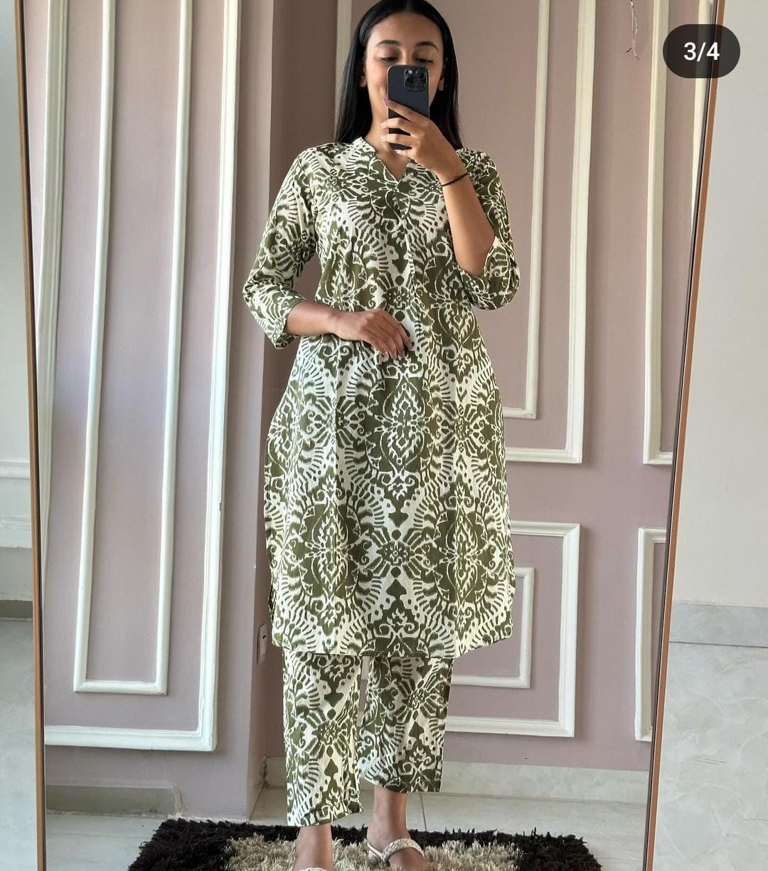 Co-Ord set in Aline pattern with one side pocket paired with Ankle length pant