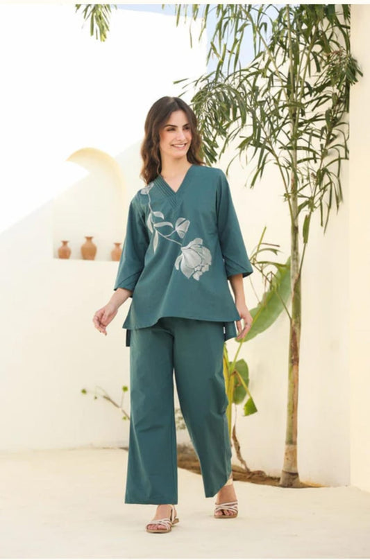 New Spring flower look Pintex kurta and Pant Set
