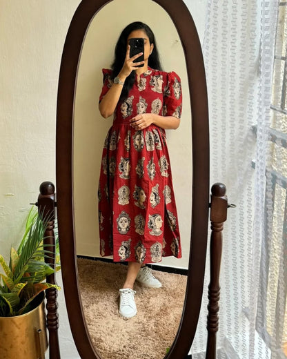Red Artistic Face Print Cotton Midi Dress