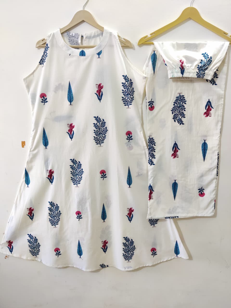 White Floral Halter Neck A-Line Kurta Palazzo Set