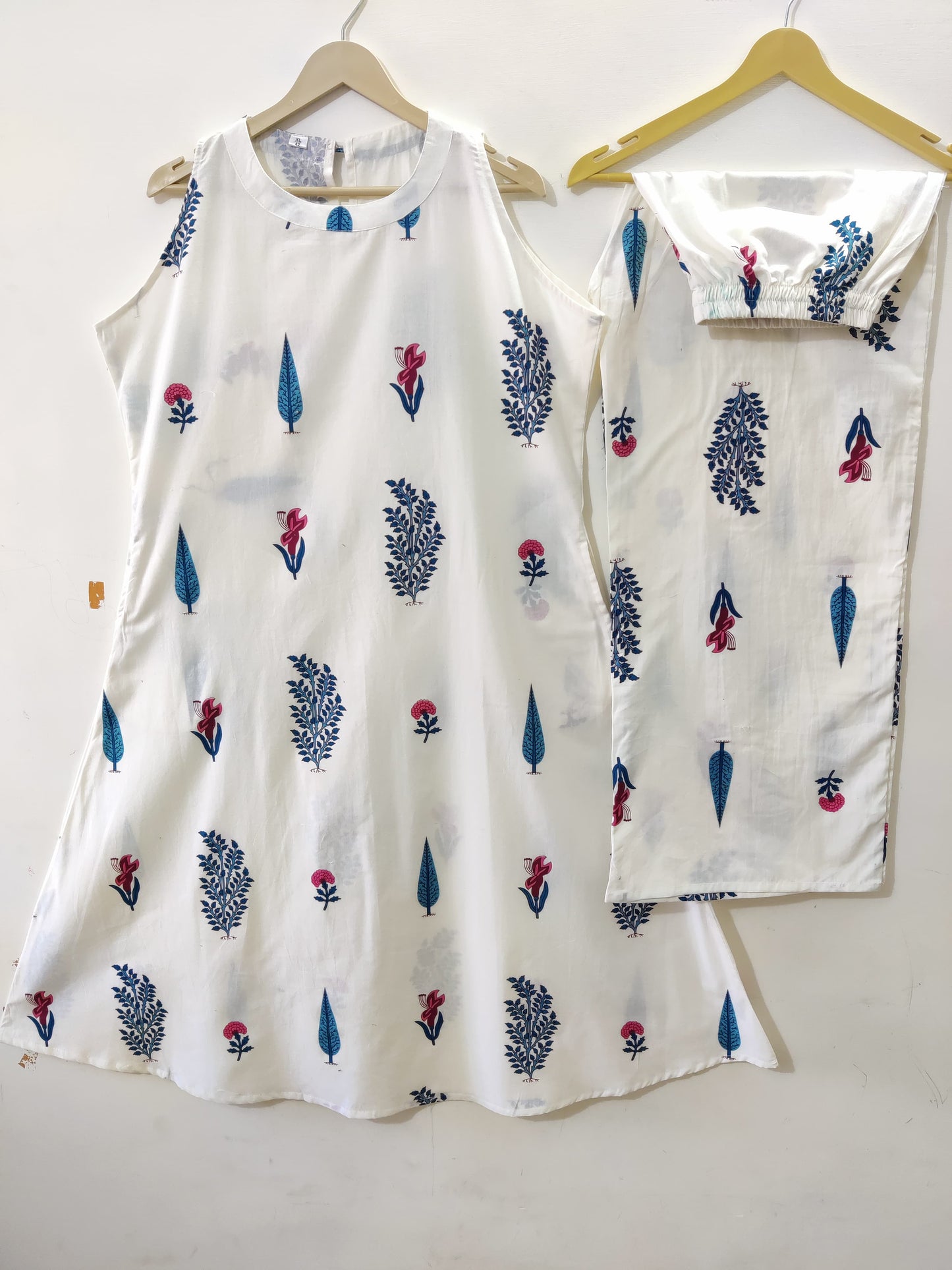 Summer Breeze: Off-White Floral Block Print Kurta Set