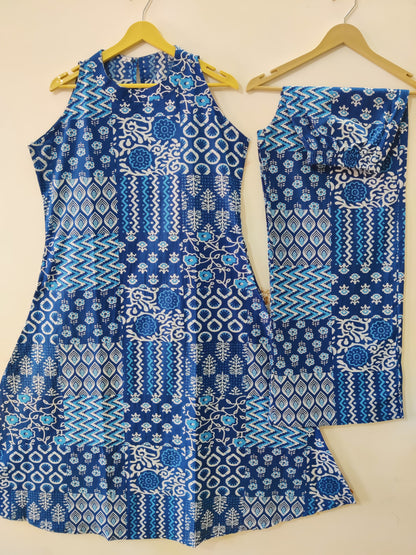 Indigo Fusion: Blue Patchwork Print Sleeveless Kurta Set