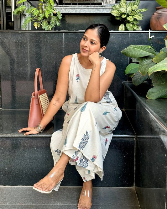 Summer Breeze: Off-White Floral Block Print Kurta Set