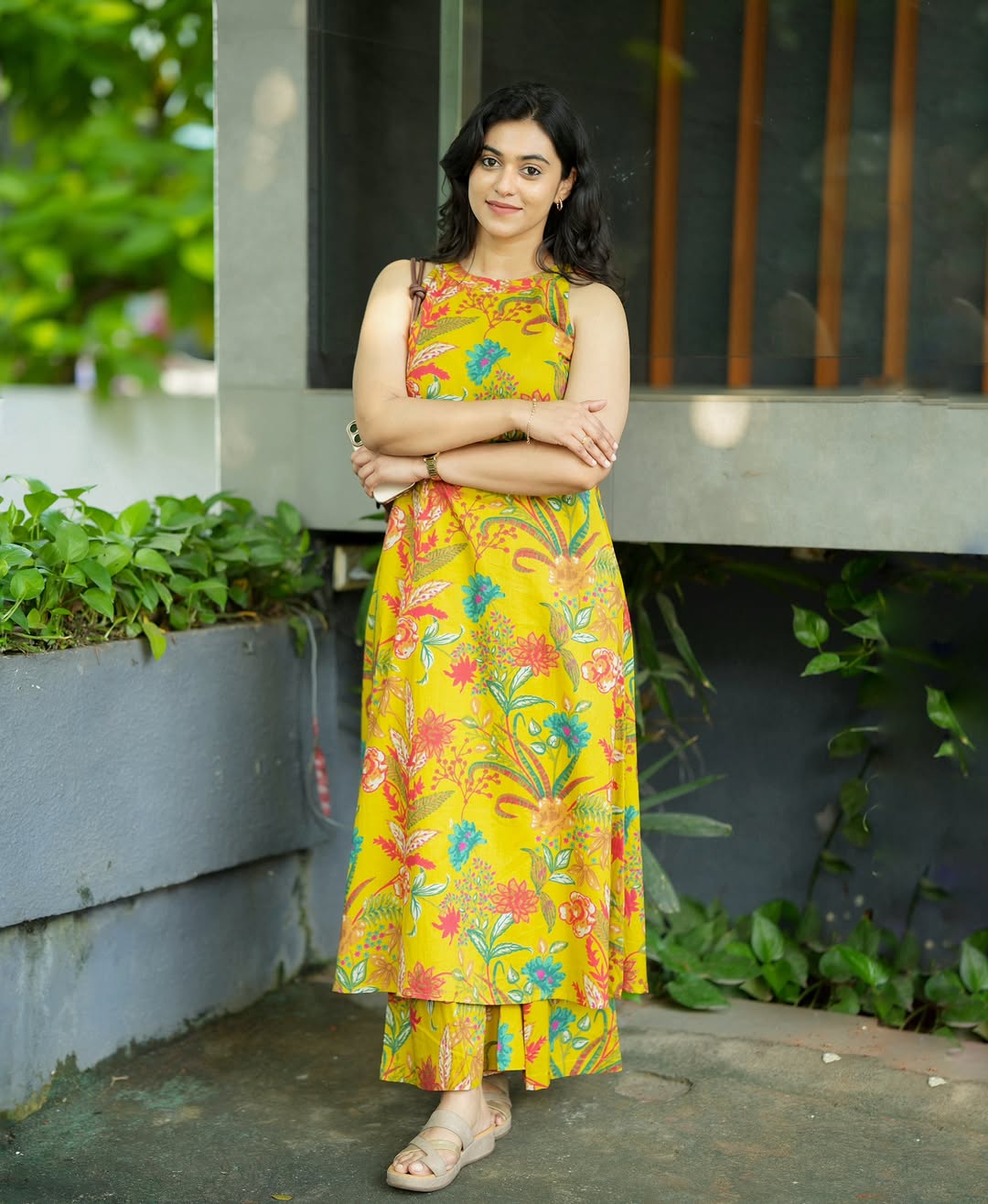 Tropical Sunshine: Bright Yellow Floral Print Sleeveless Kurta Set