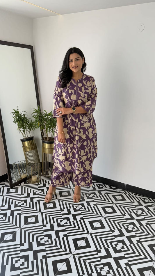 Women's lavender Floral Vine Print Kurta Pant Set with Lace Detail